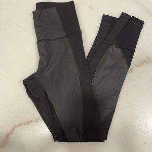 EUC Wunder Under Special Edition 28” Pants